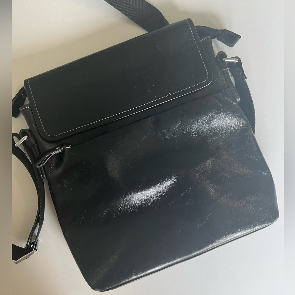 Black Leather Men’s  Messenger Bag with Adjustable Strap